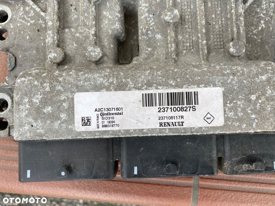 MASTER III MOVANO komputer sterownik 237100827 - 3