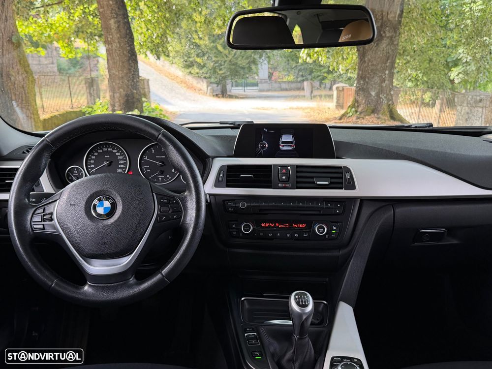 BMW 318 d Line Modern - 18