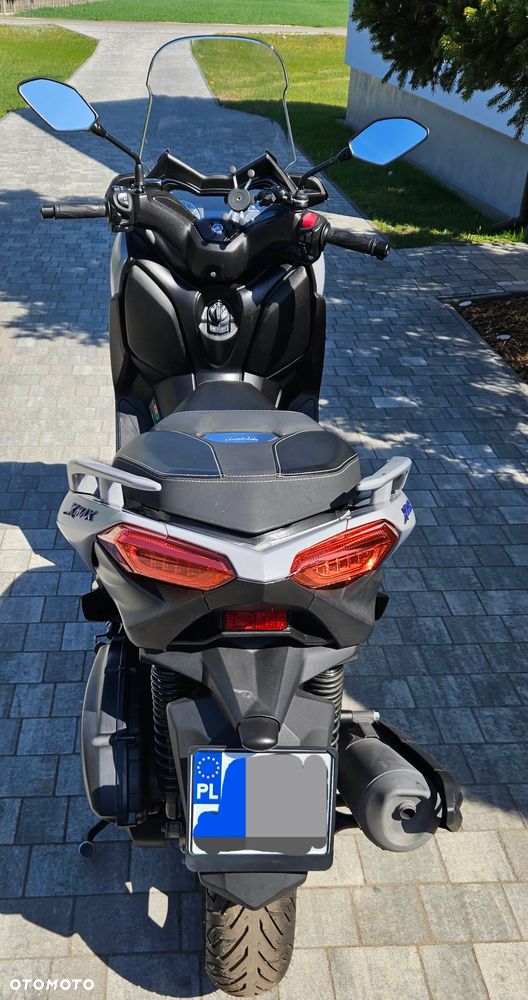 Yamaha X-max - 3