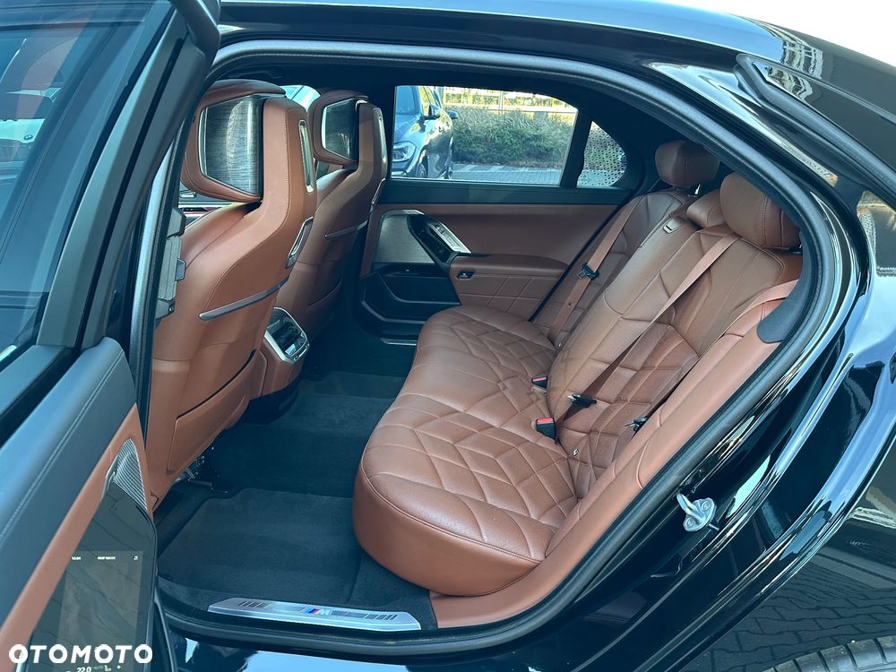 BMW Seria 7 740d xDrive sport - 7