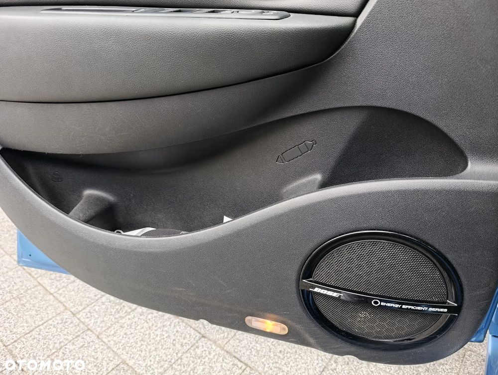 Renault Scenic Energy dCi 130 Start & Stop Bose Edition - 21