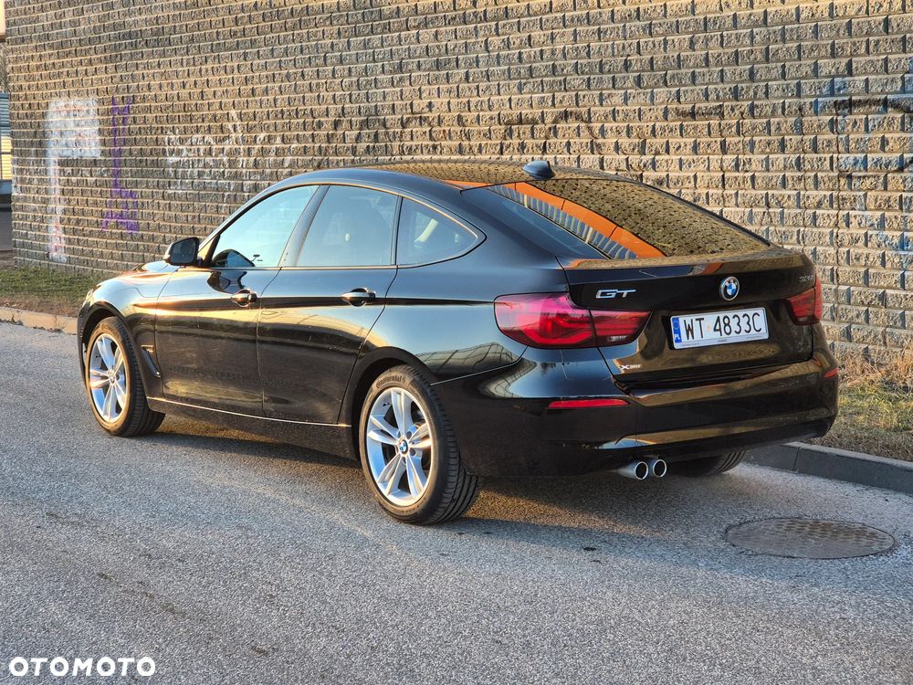 BMW 3GT 320i GPF xDrive - 14