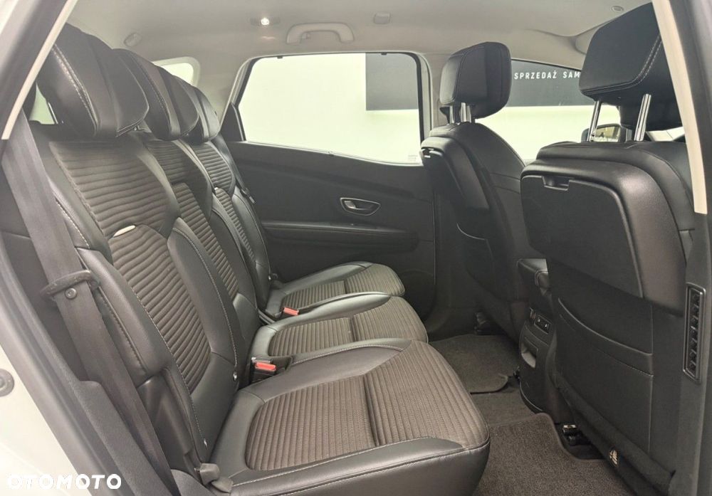 Renault Scenic - 19