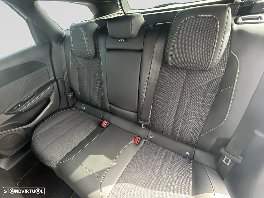Peugeot 308 SW 1.2 Hybrid GT e-DCS6 - 15