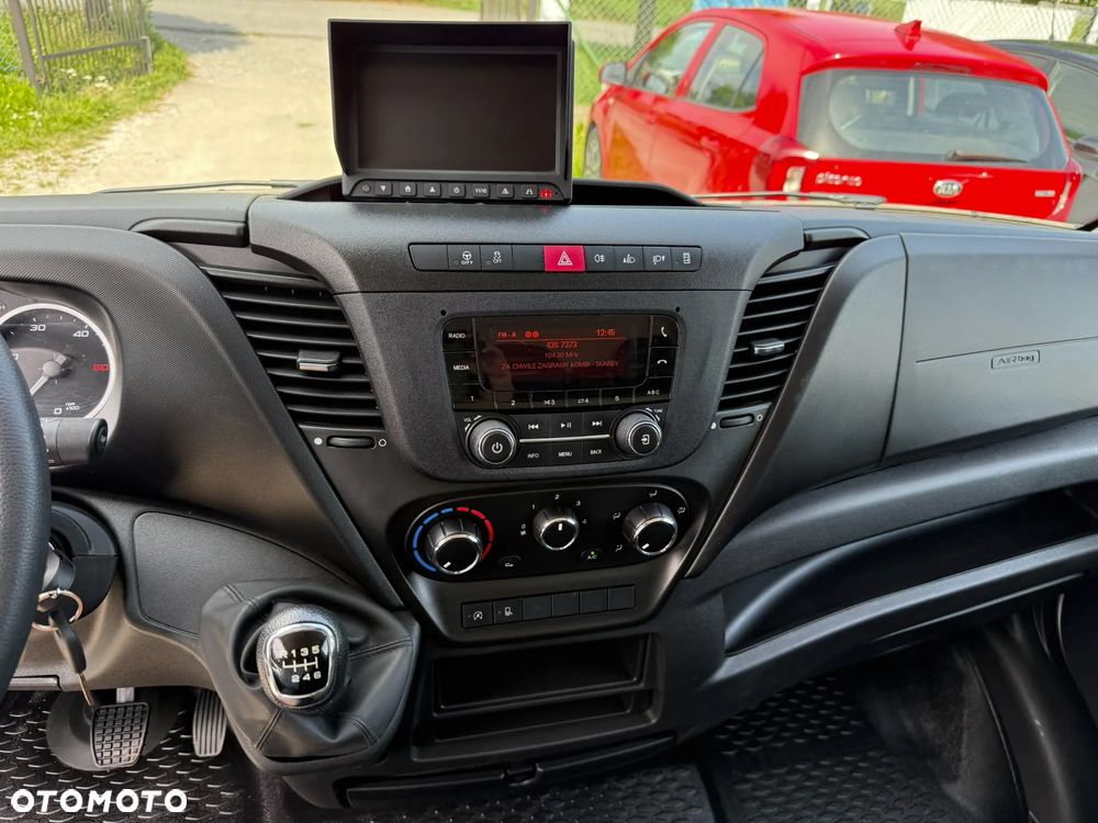 Iveco DAILY - 14