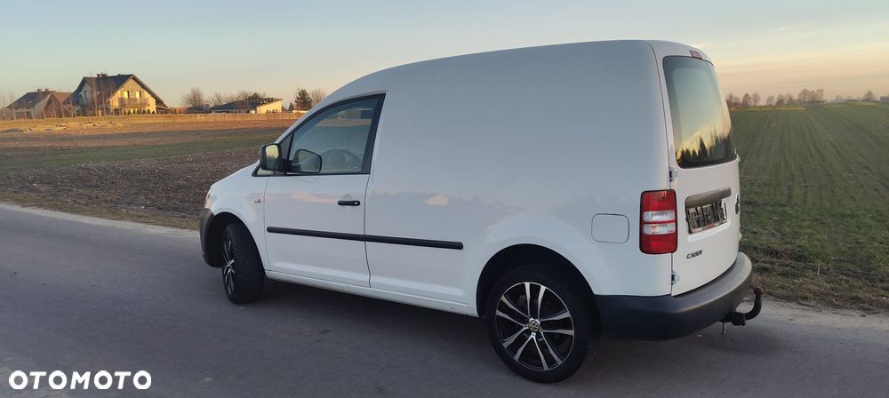 Volkswagen Caddy - 4
