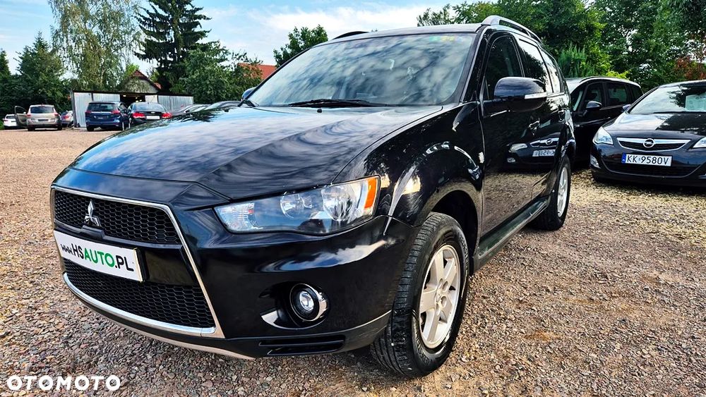 Mitsubishi Outlander 2.0 Intense 2WD EU5 CVT - 26