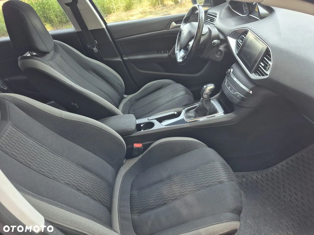 Peugeot 308 PureTech 110 Stop & Start Active - 15