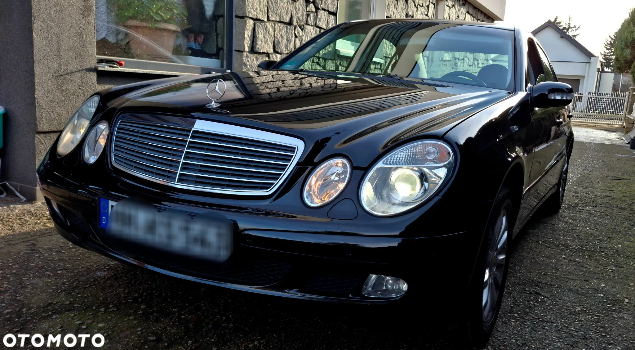 Mercedes-Benz Klasa E 320 Classic - 2