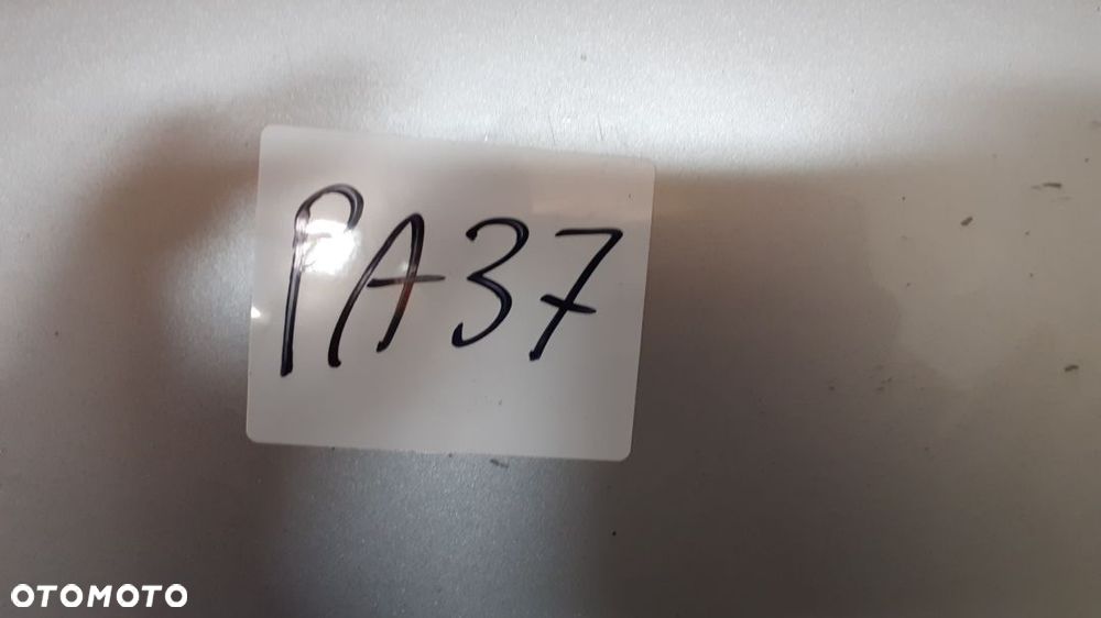 ^ ZDERZAK TYŁ TYLNY DO SKODA OCTAVIA II 2 SEDAN 9102 SREBRNY - 2