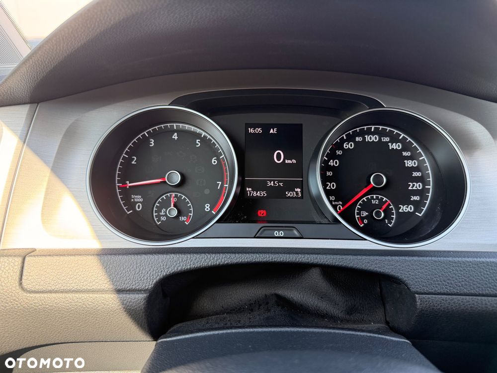 Volkswagen Golf 1.2 TSI BMT Comfortline - 7