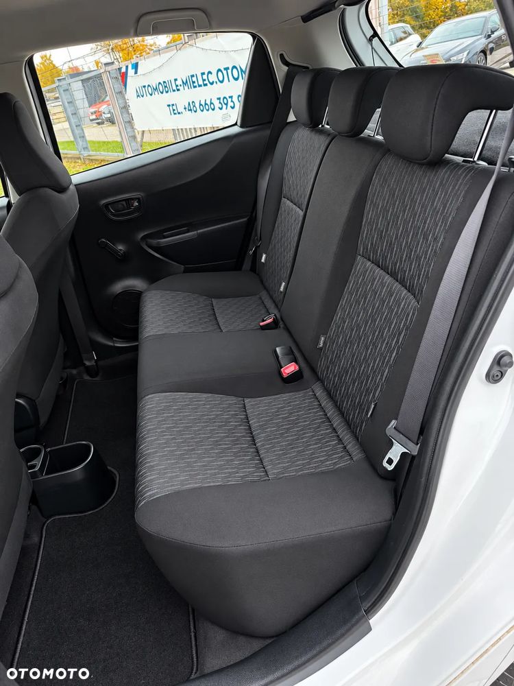 Toyota Yaris 1.0 VVT-i Trend - 14