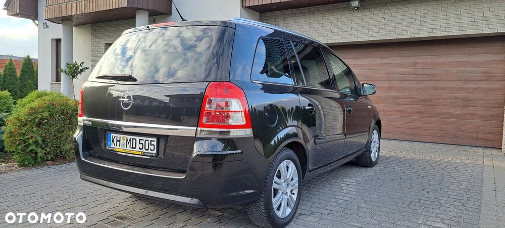 Opel Zafira 1.8 Innovation - 15