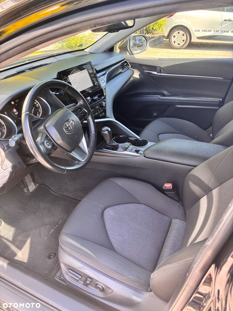 Toyota Camry 2.5 Hybrid Comfort CVT - 13