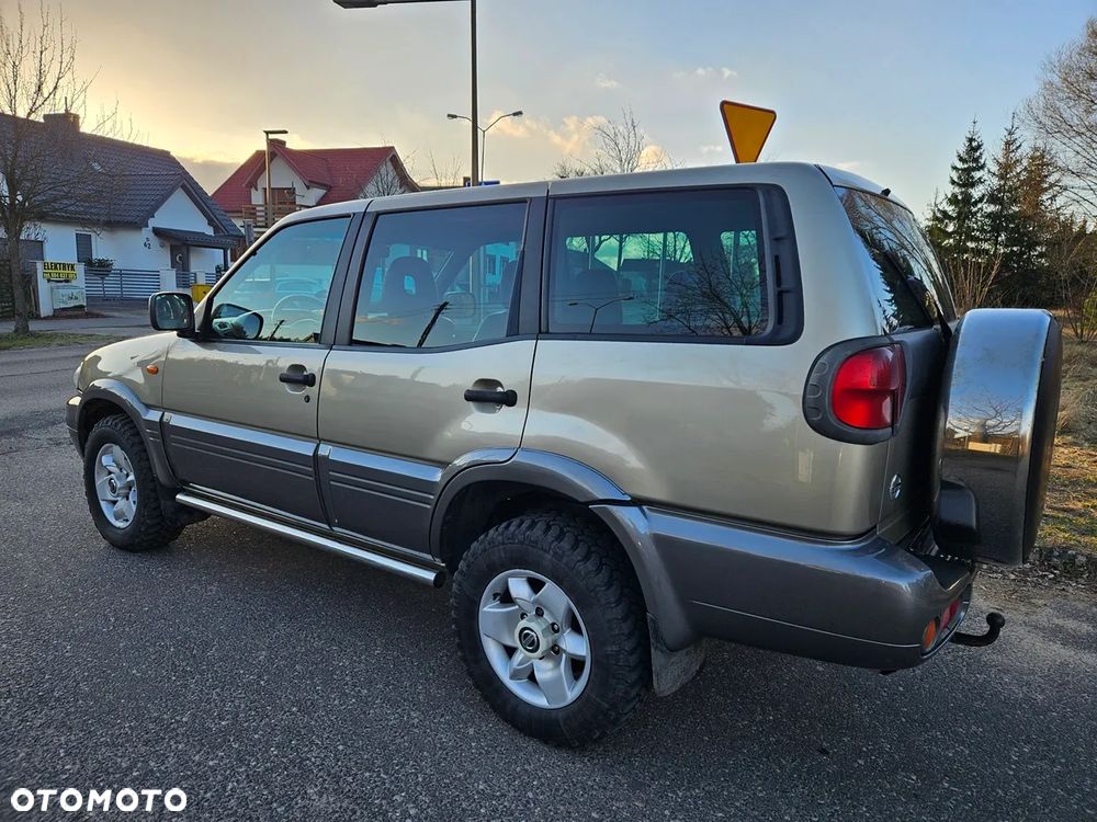 Nissan Terrano 3.0 Di Elegance - 4