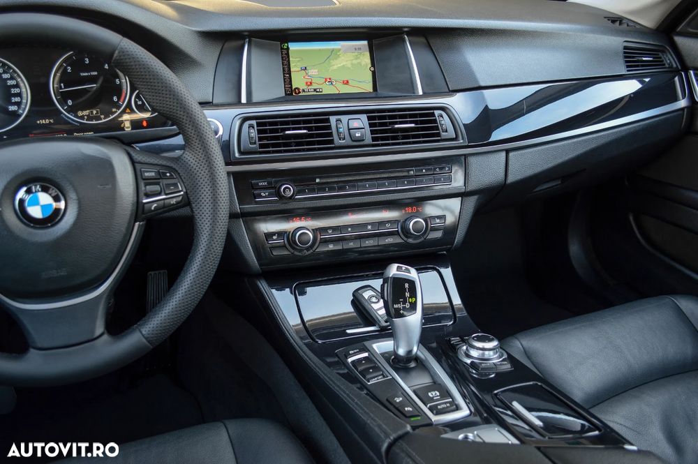 BMW Seria 5 520d xDrive AT - 6