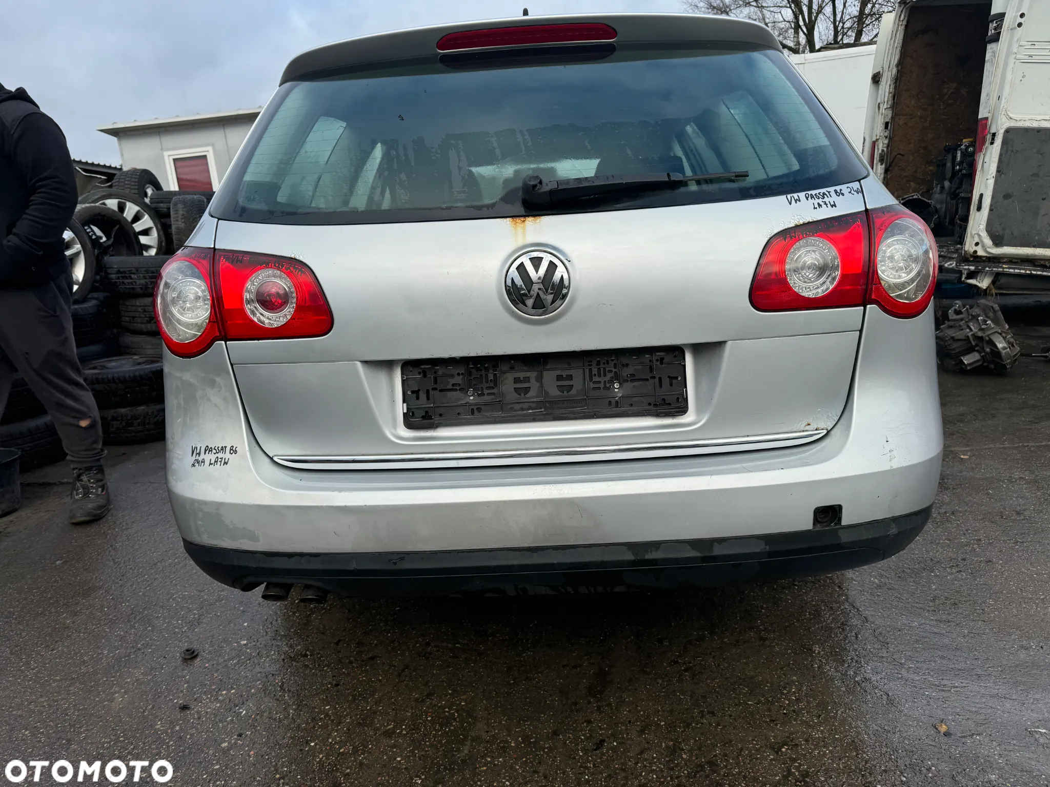 VW PASSAT B6 ZDERZAK TYŁ TYLNY LA7W KOMBI - 22