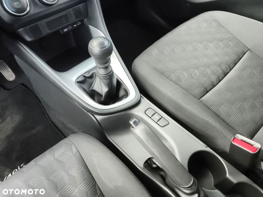Toyota Yaris 1.5 Active - 24