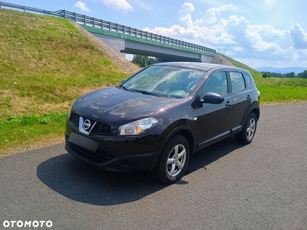 Nissan Qashqai - 1
