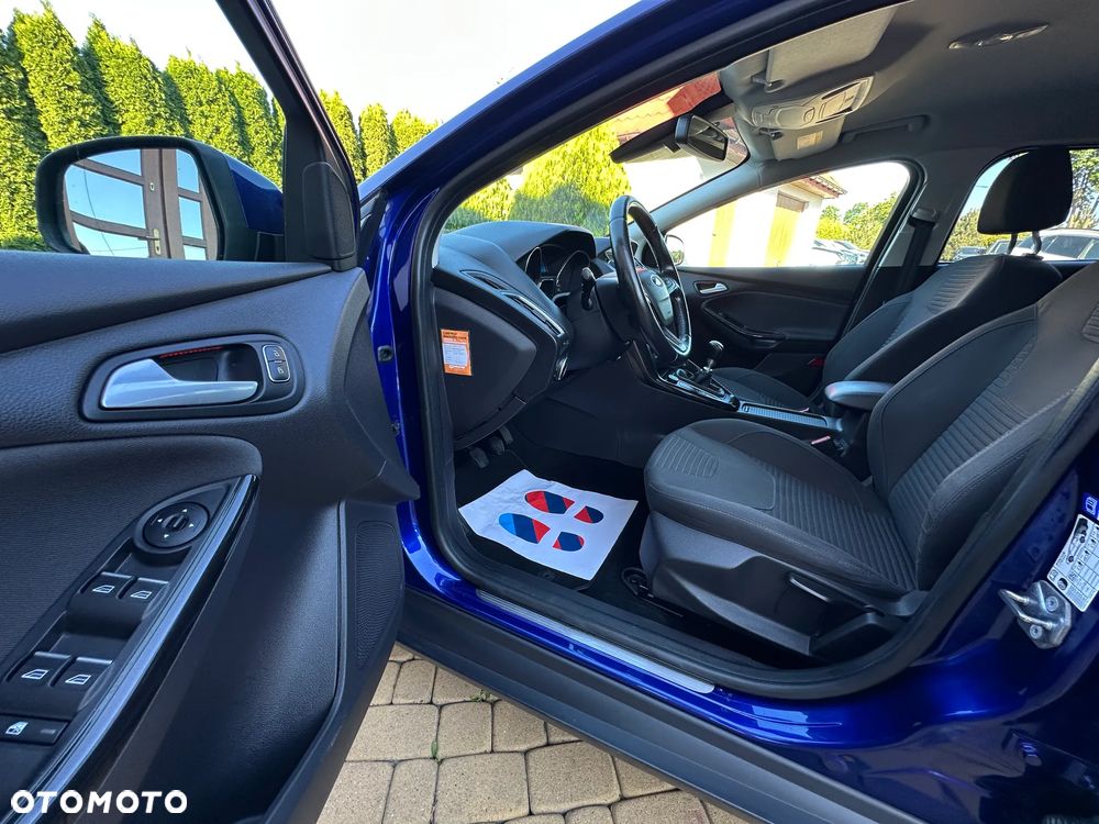 Ford Focus SW 1.5 EcoBoost S&S Sport - 16