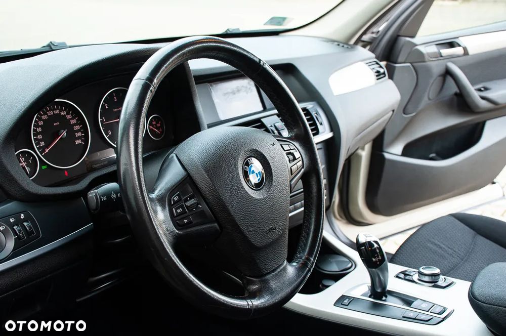 BMW X3 xDrive20d - 24