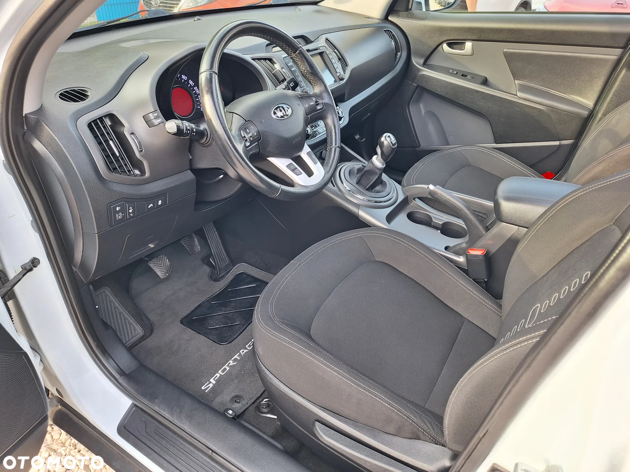 Kia Sportage 1.6 GDI Business Line 2WD - 34