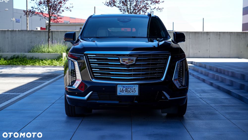 Cadillac Escalade - 8