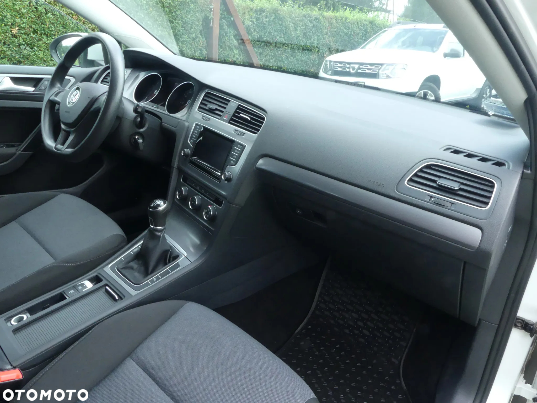 Volkswagen Golf VII 1.2 TSI BMT Comfortline - 21