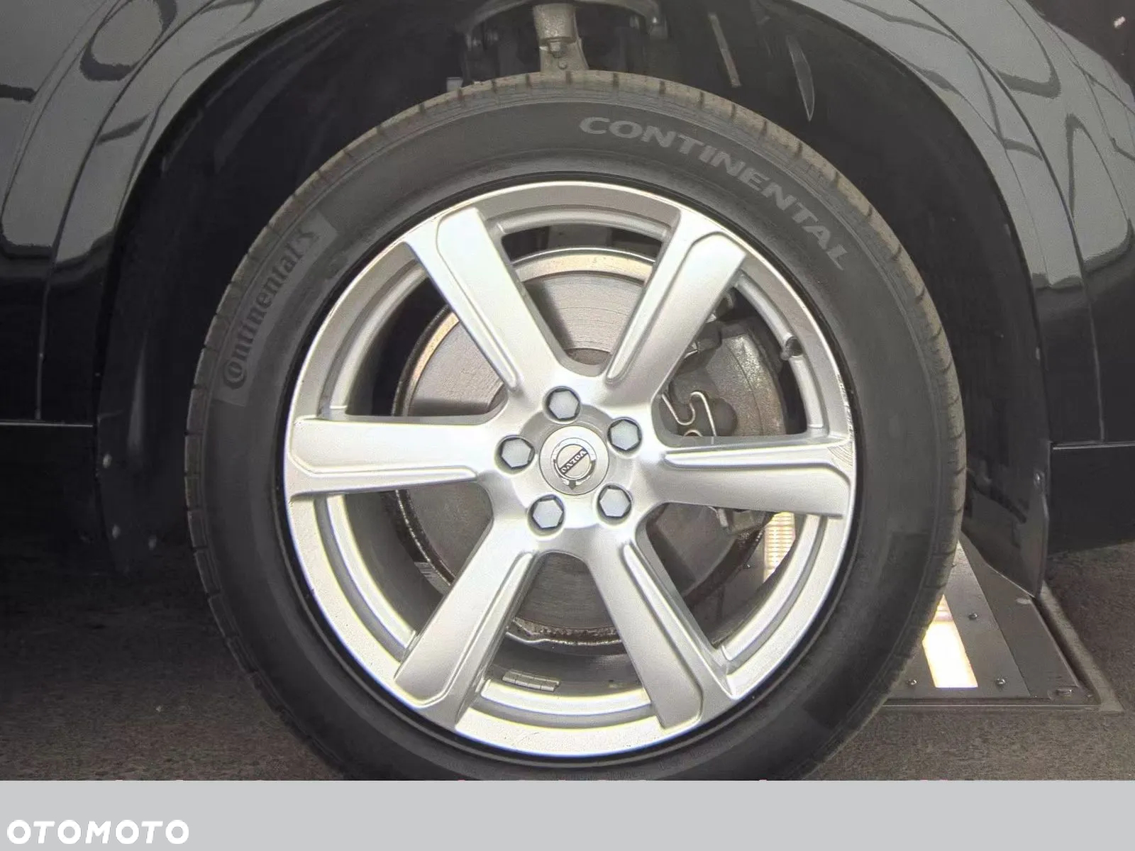 Volvo XC 90 T6 AWD Momentum 7os - 14