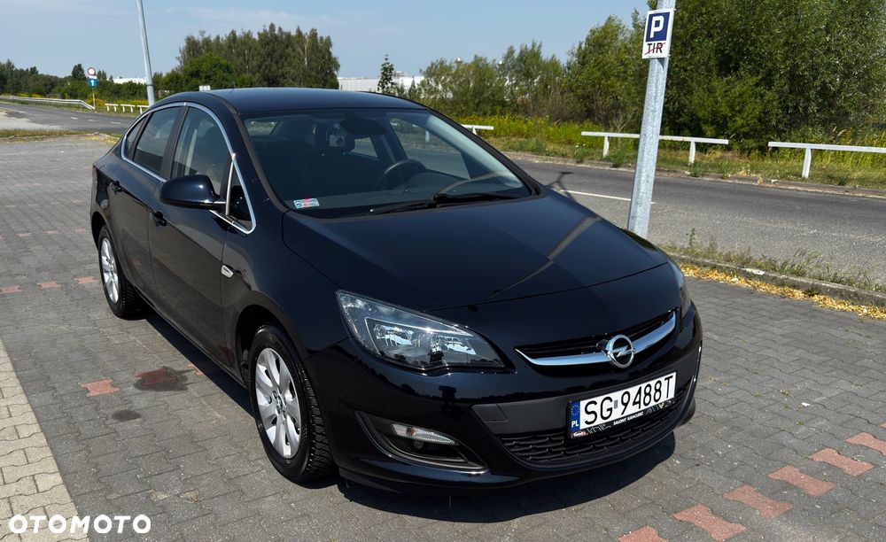 Opel Astra 1.6 EU6 - 3