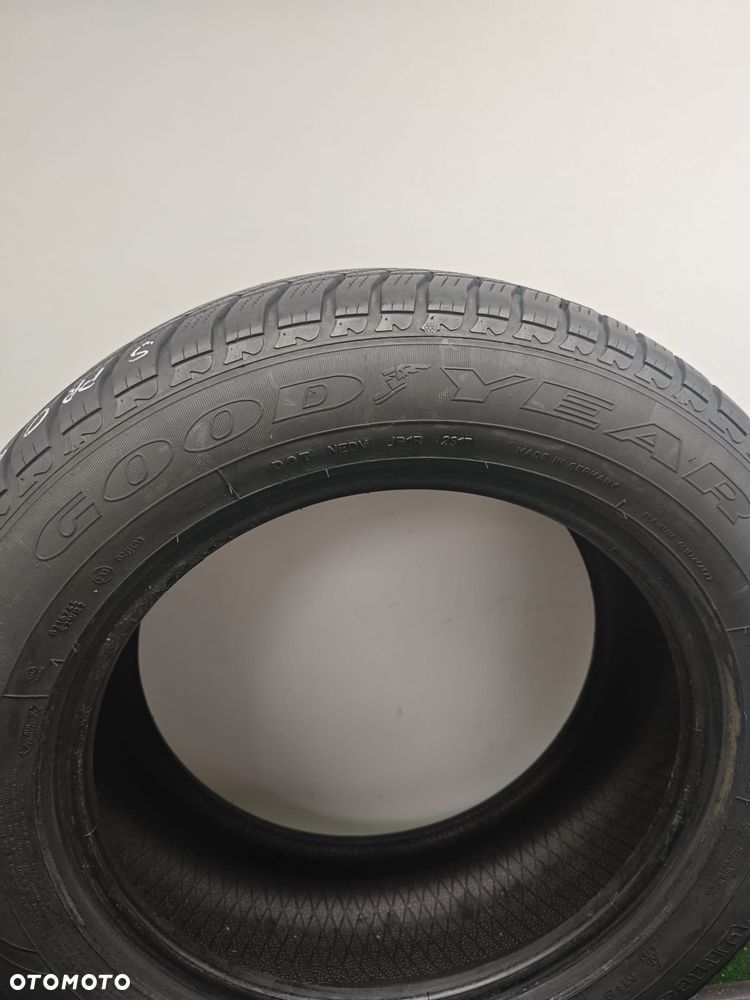 Opony 245 55 17 Goodyear Ultragrip performance RUNFLAT 4szt - 7