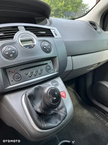 Renault Scenic 1.5 dCi Pack Authentique - 8
