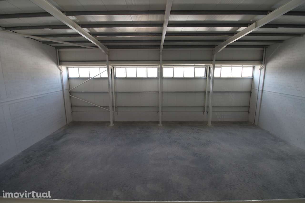 Pavilhão Industrial - Azurém, Guimarães - Grande imagem: 2/16