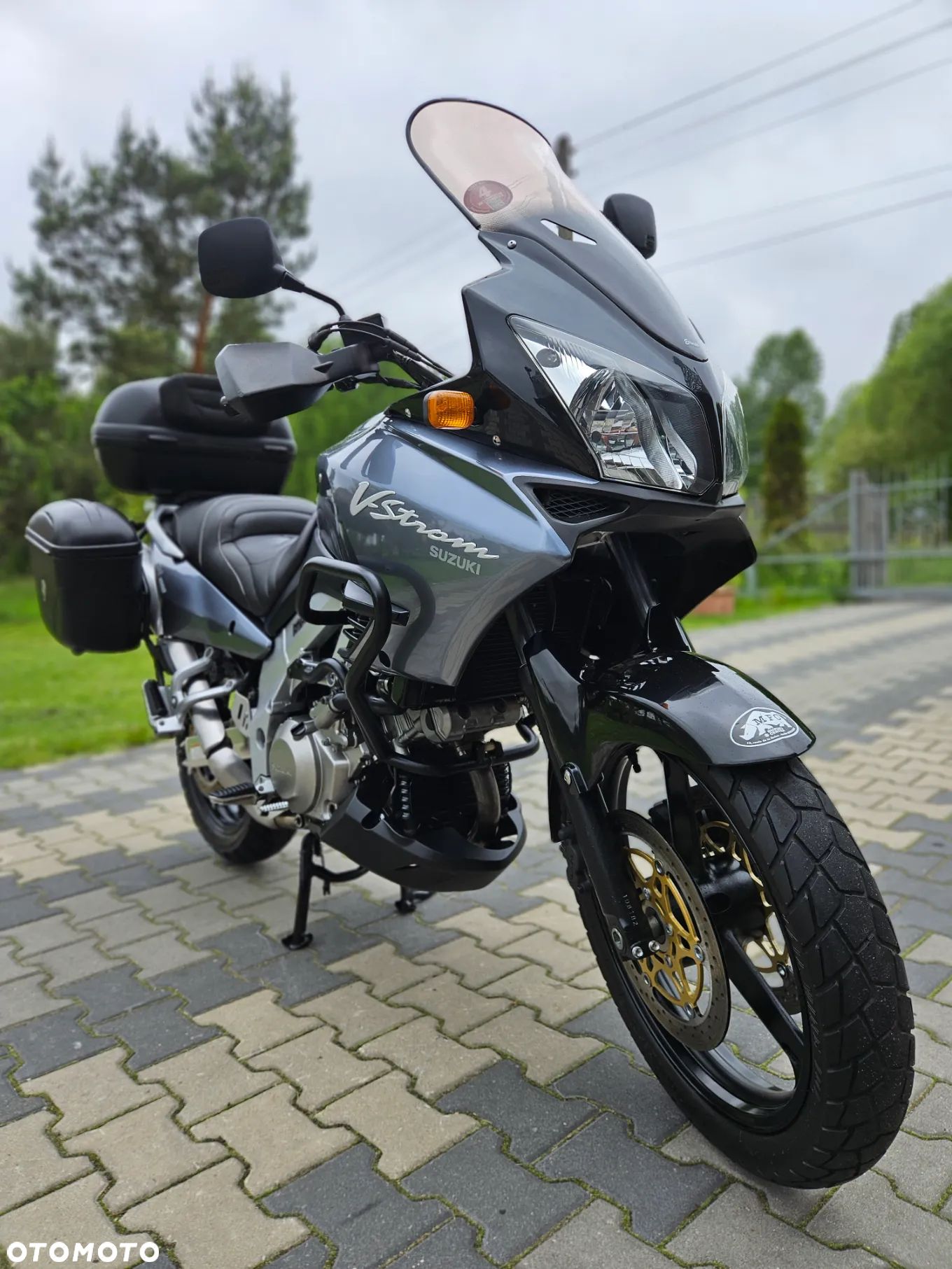 Suzuki DL - 1