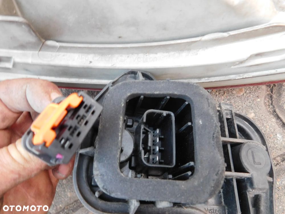 lampa lewa tył VW GOLF V hb Europa wkład oprawka - 7