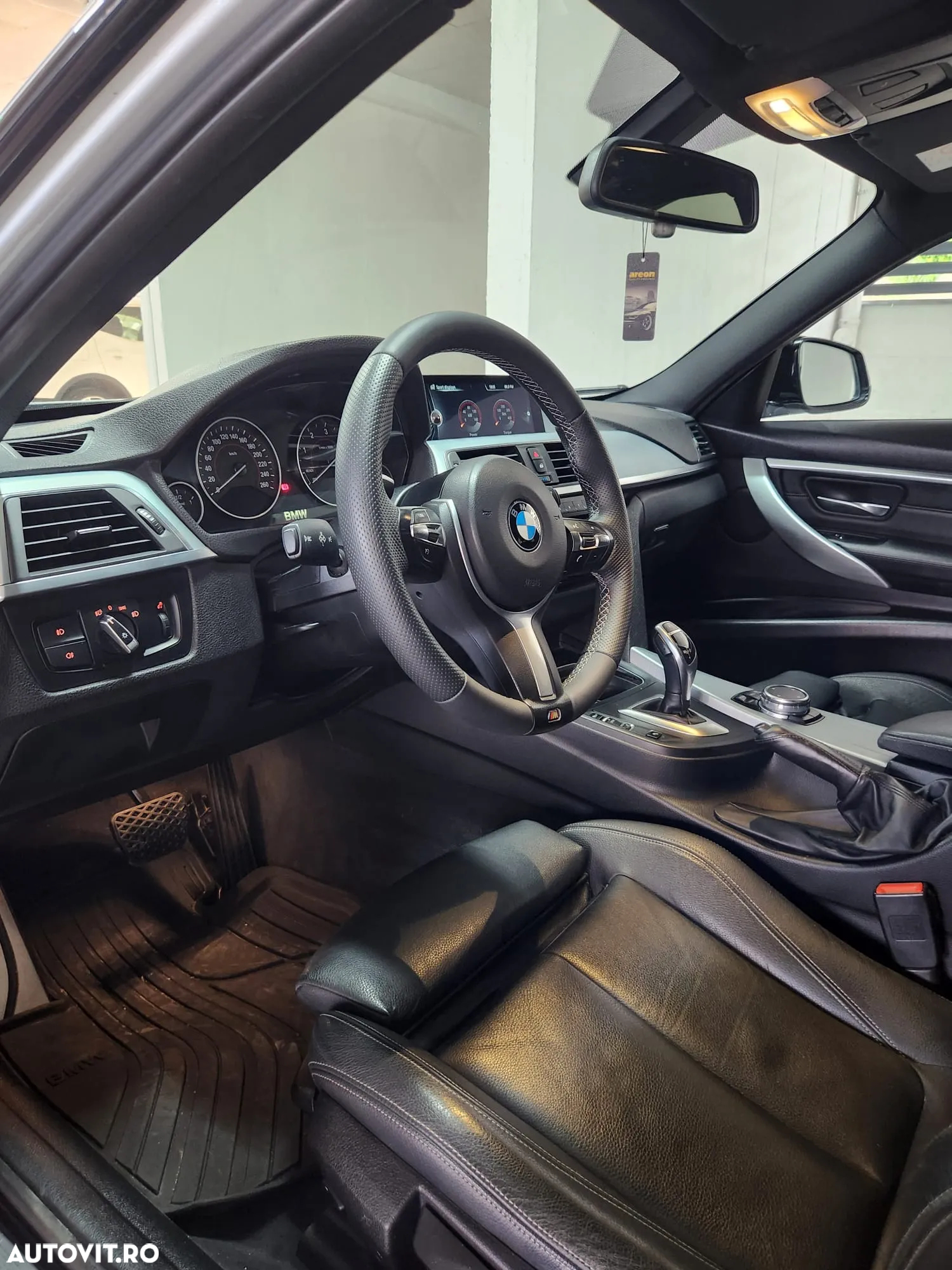 BMW Seria 3 - 24