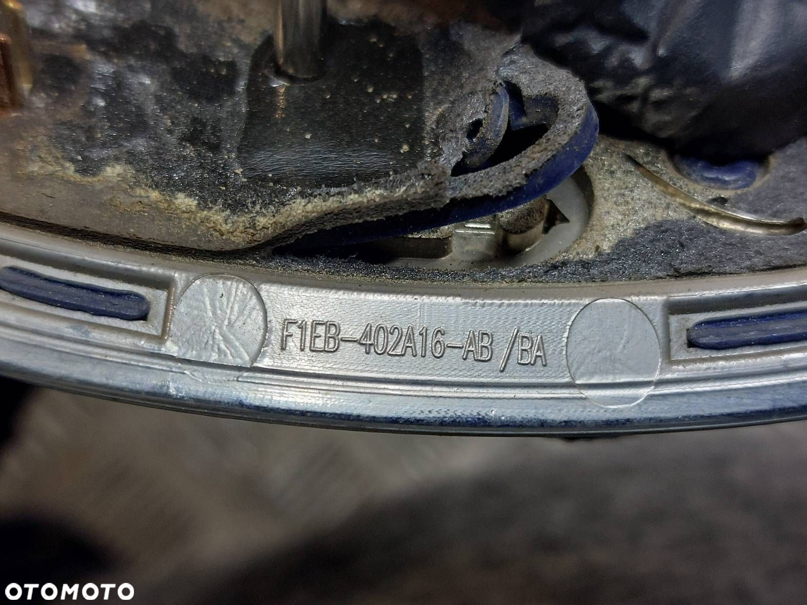 EMBLEMAT ZNACZEK LOGO KLAPY BAGAŻNIKA FOCUS MK4 KOMBI F1EB-402A16-AB - 3