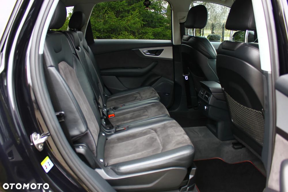 Audi Q7 - 38