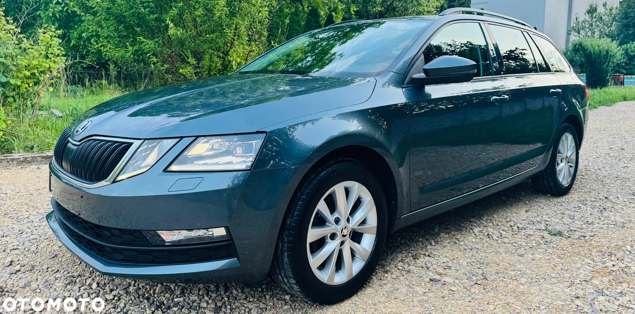 Skoda Octavia 2.0 TDI DSG Ambition - 3