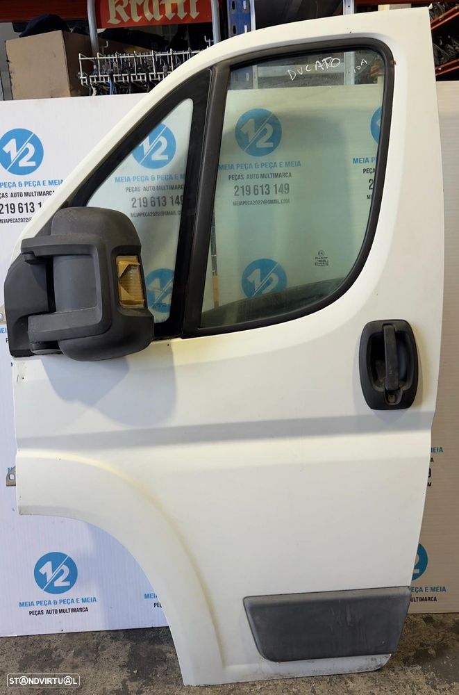 Porta frente direita Fiat Ducato 2010 - 1