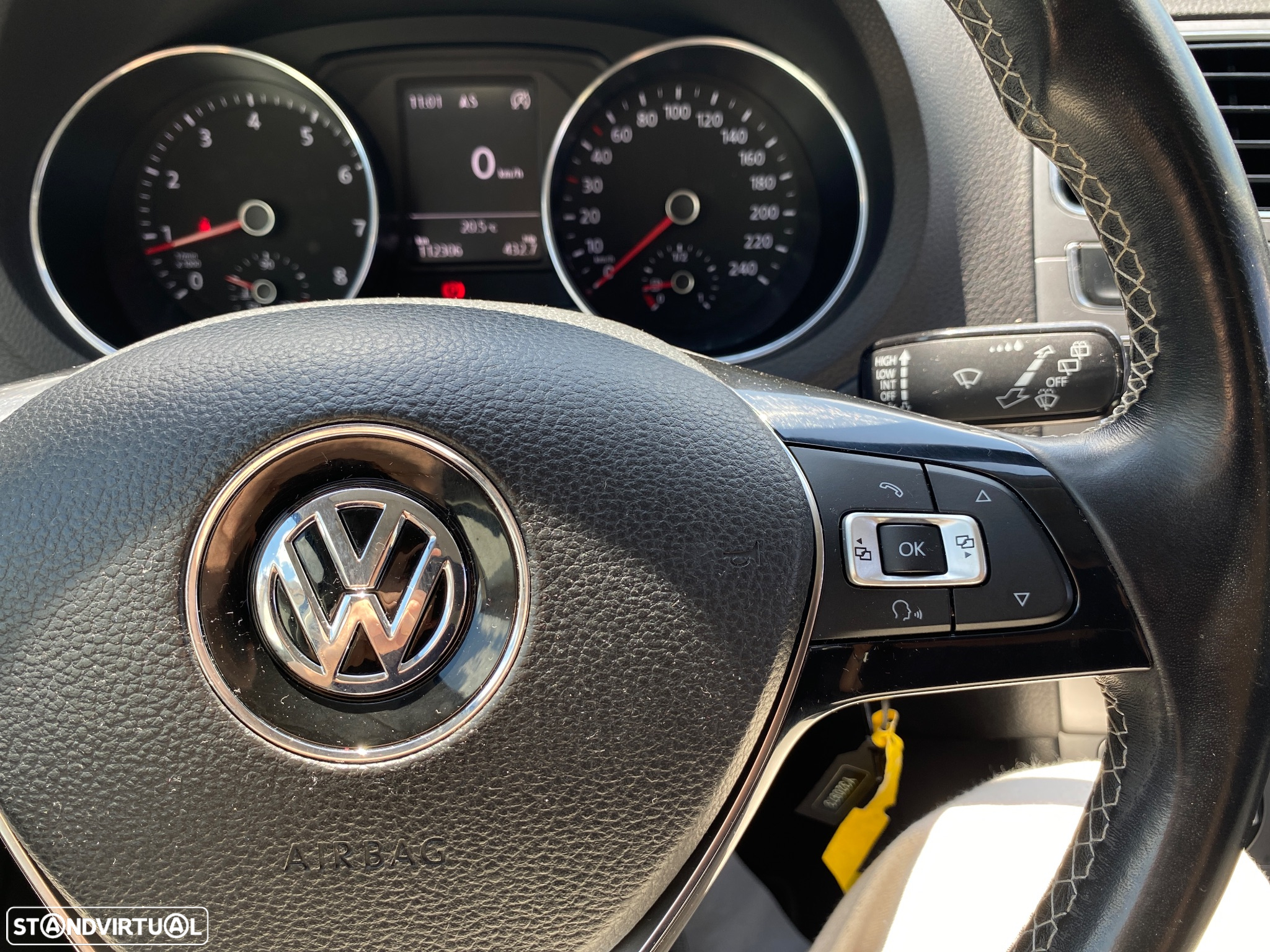 VW Polo 1.0 Lounge - 24