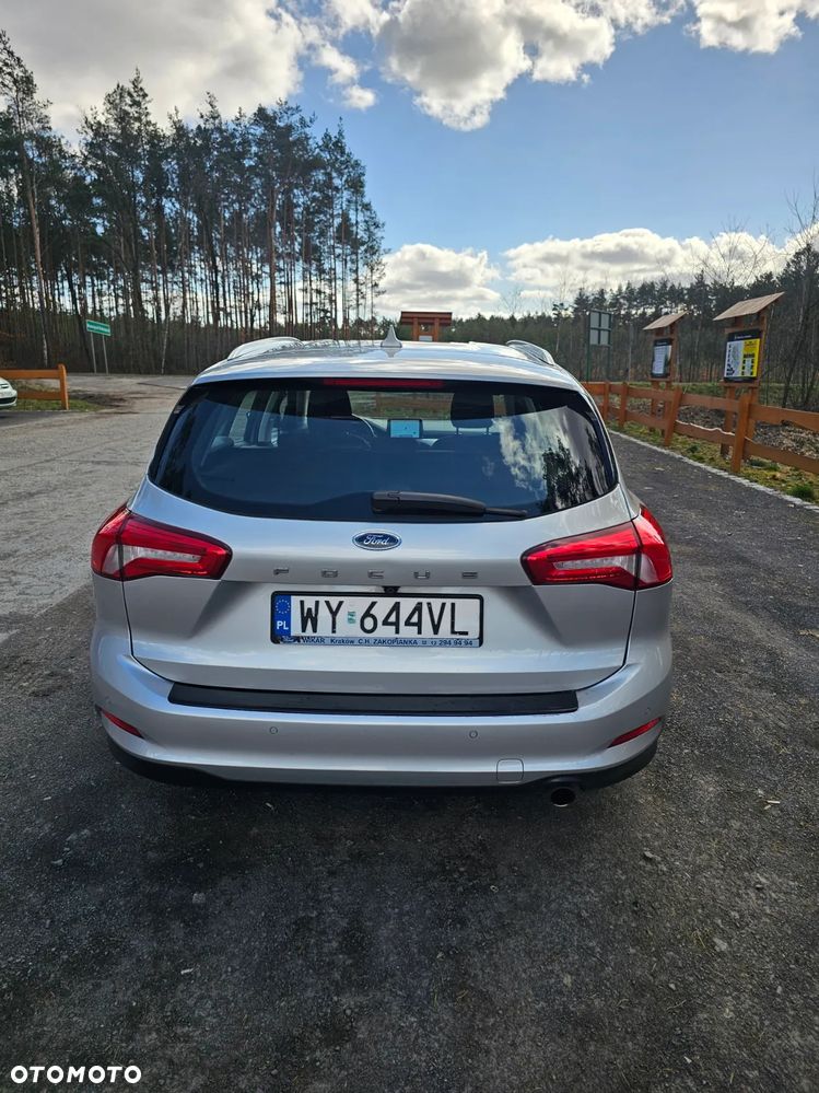 Ford Focus 1.0 EcoBoost Active - 8