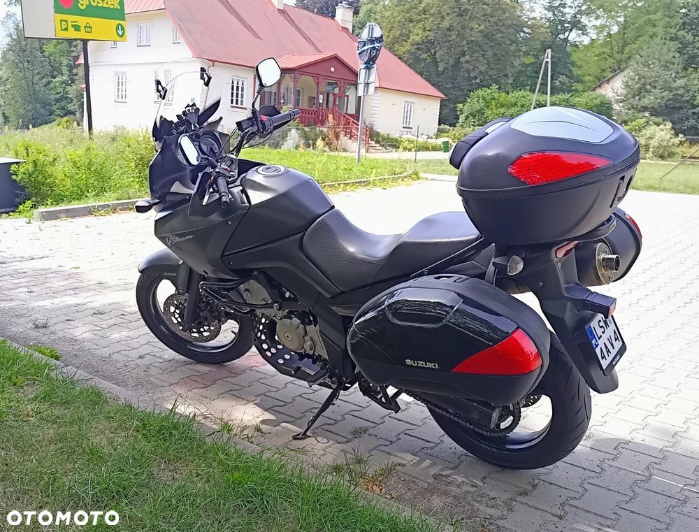 Suzuki V-STROM - 7