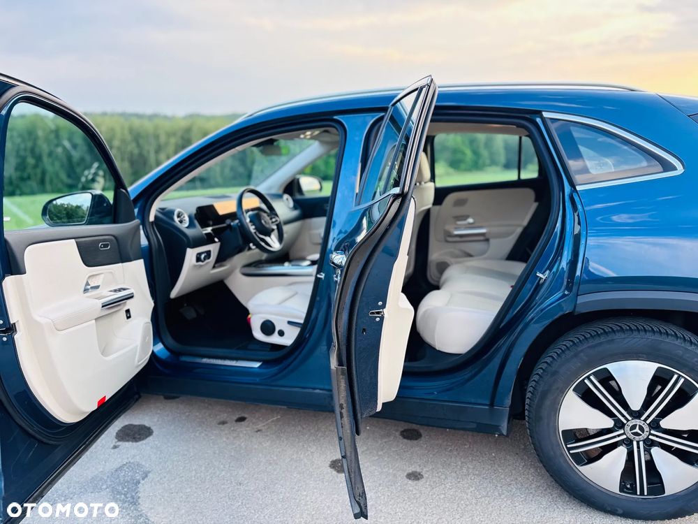 Mercedes-Benz EQA 300 66.5kWh 4-Matic Progressive - 19