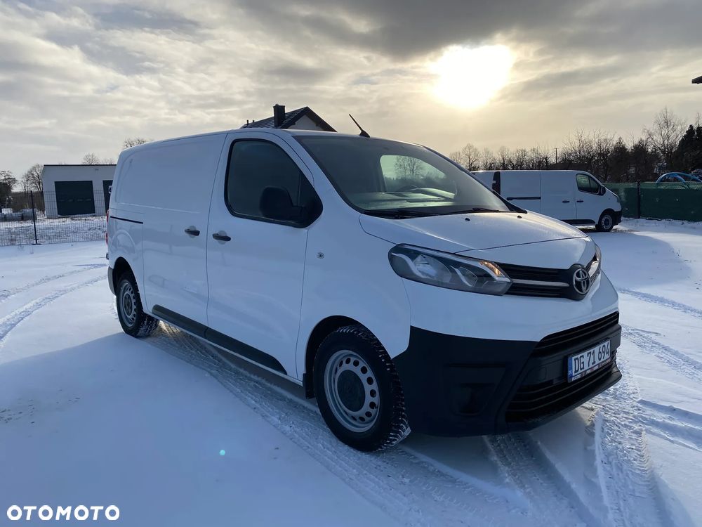 Toyota PROACE - 1