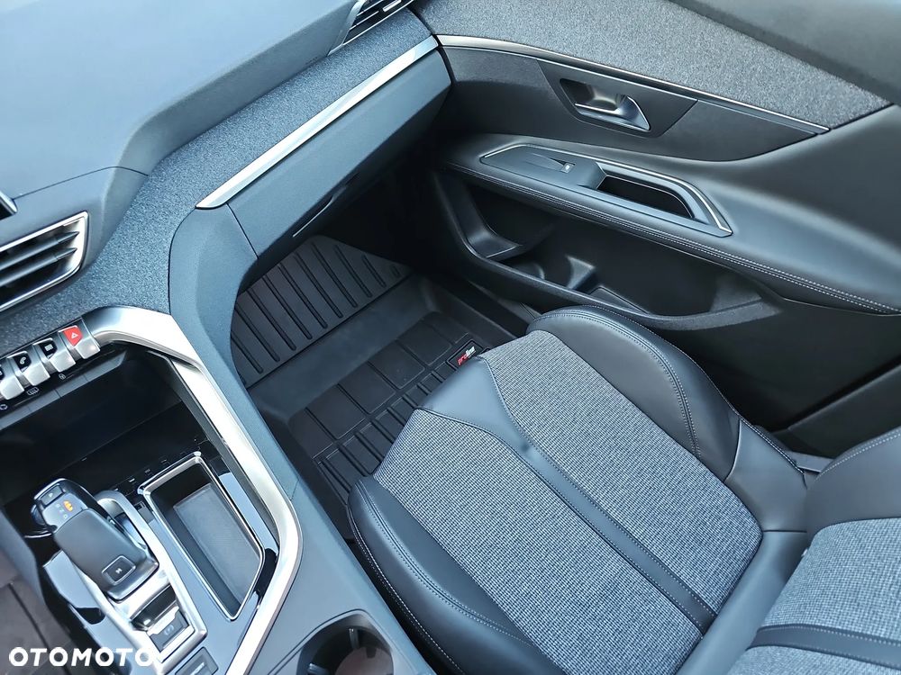 Peugeot 3008 1.6 THP Allure S&S EAT6 - 22