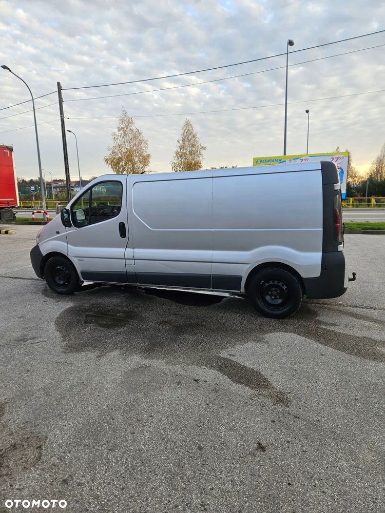 Opel Vivaro - 4
