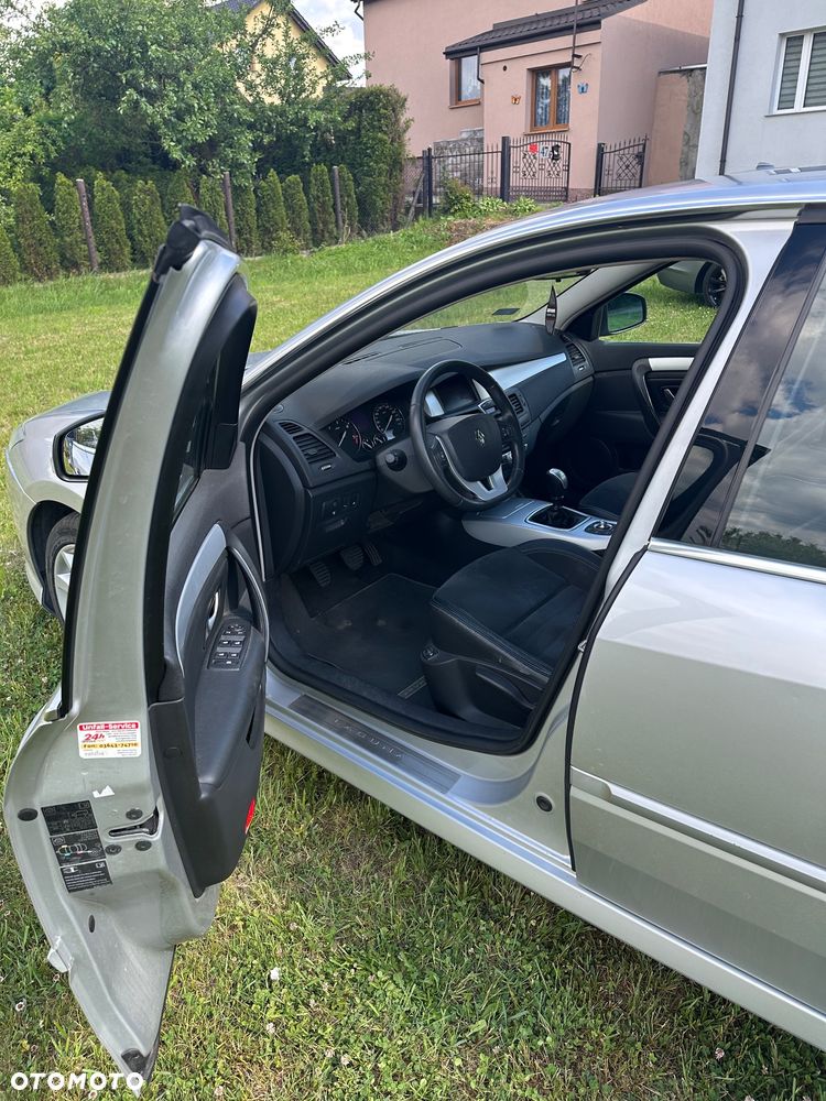 Renault Laguna 2.0 DCi FAP Dynamique - 16
