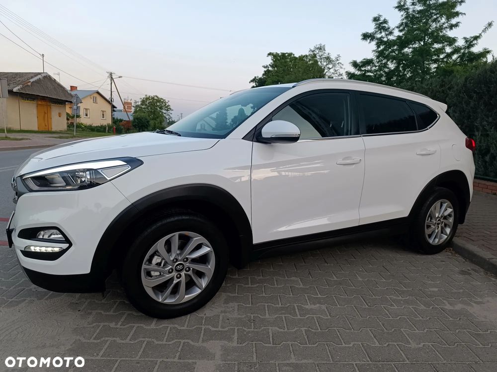 Hyundai Tucson 1.7 CRDI BlueDrive Comfort 2WD - 36