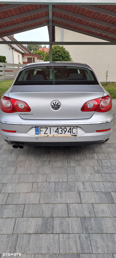 Volkswagen Passat - 5